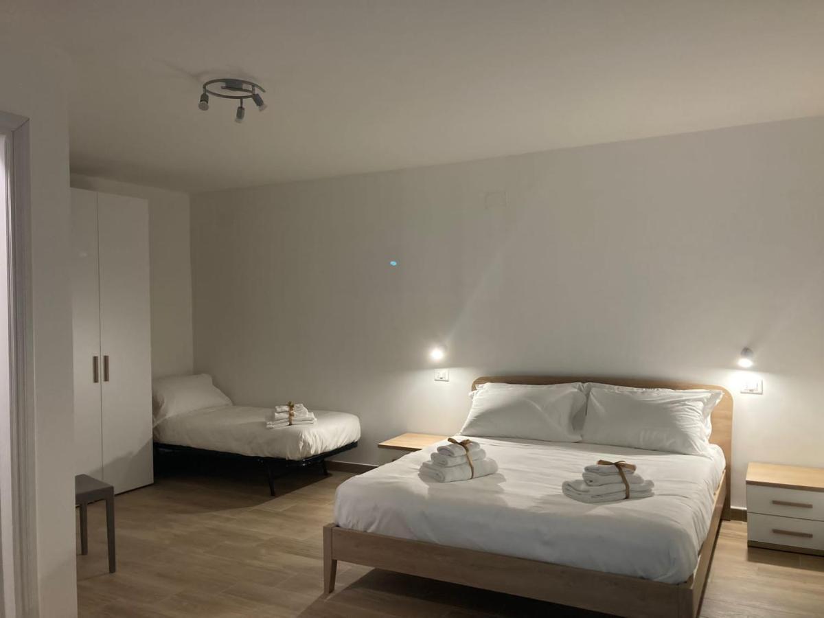 B&B La Casa Dei Nonni Assergi Bagian luar foto