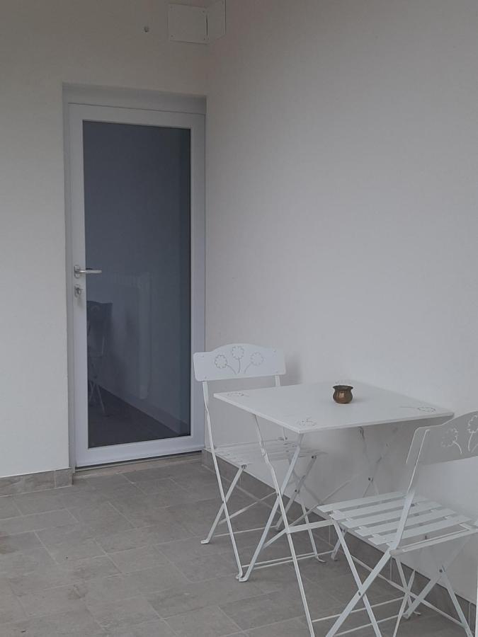B&B La Casa Dei Nonni Assergi Bagian luar foto